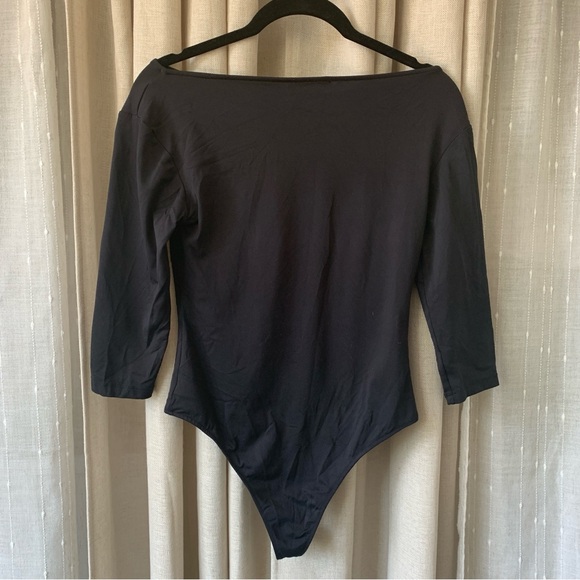 ZARA BLACK SCOOP NECK QUARTER SLEEVE BODYSUIT L - Picture 4 of 6